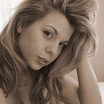 Cindylopes Alastonkuvavuotoja OnlyFansista 10
