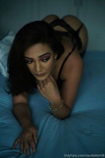 Claudia Llort Alastonkuvavuotoja OnlyFansista 4
