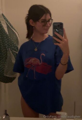 claudipher Alastonkuvavuotoja OnlyFansista 13