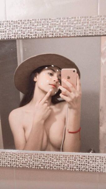 Cmp Perla Alastonkuvavuotoja OnlyFansista 12