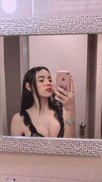 Cmp Perla Alastonkuvavuotoja OnlyFansista 22
