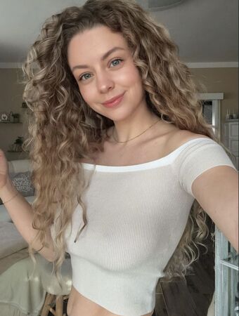 Dalmalaluna Alastonkuvavuotoja OnlyFansista 115