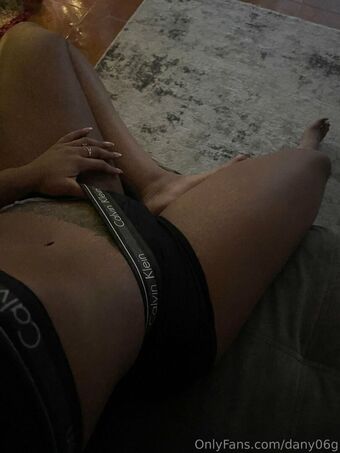 Daniela Gaviria Alastonkuvavuotoja OnlyFansista 12