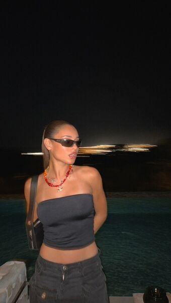 Daniela Melchior Alastonkuvavuotoja OnlyFansista 391