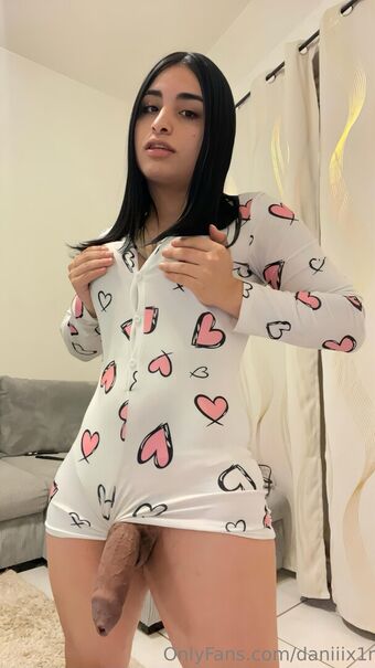 Daniela Narvaez Alastonkuvavuotoja OnlyFansista 17
