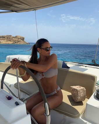 Danielle Metz Alastonkuvavuotoja OnlyFansista 10