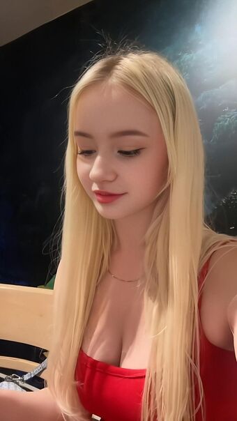 Dasha Gartman Alastonkuvavuotoja OnlyFansista 54
