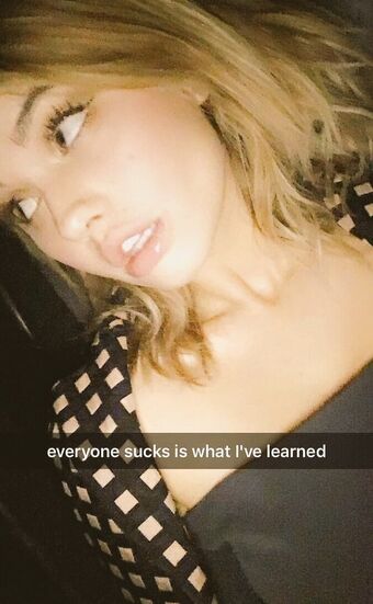 Debby Ryan Alastonkuvavuotoja OnlyFansista 85