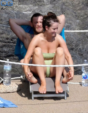 Dee Devlin Alastonkuvavuotoja OnlyFansista 28