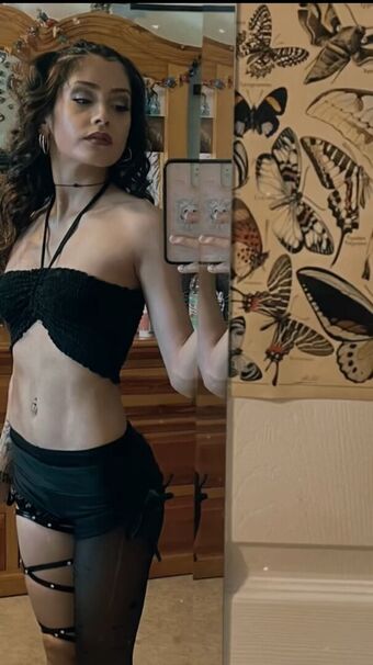 devilsdolll Alastonkuvavuotoja OnlyFansista 37