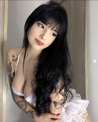 Dmstripped Alastonkuvavuotoja OnlyFansista 14