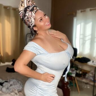 Eclipse-babe Alastonkuvavuotoja OnlyFansista 51