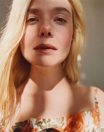 Elle-fanning Alastonkuvavuotoja OnlyFansista 1361