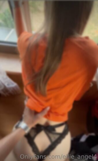 ellie_angel4