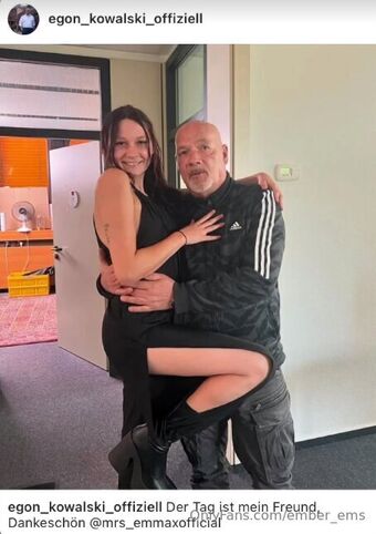 ember_ems Alastonkuvavuotoja OnlyFansista 8