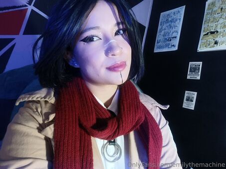 emilythemachine Alastonkuvavuotoja OnlyFansista 4