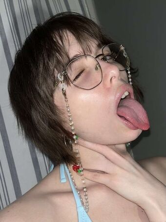 Emma Grace Murabito Alastonkuvavuotoja OnlyFansista 26