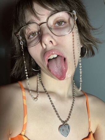 Emma Grace Murabito Alastonkuvavuotoja OnlyFansista 27