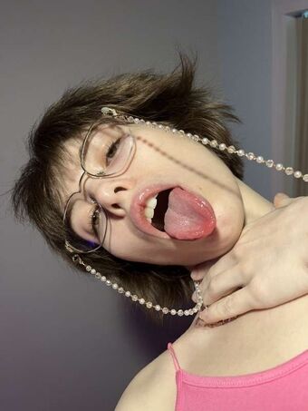 Emma Grace Murabito Alastonkuvavuotoja OnlyFansista 28