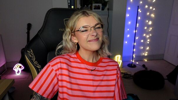 Emmalition Alastonkuvavuotoja OnlyFansista 32