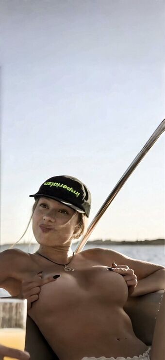 Ester Expósito