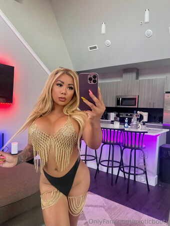 exoticbooty Alastonkuvavuotoja OnlyFansista 50