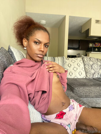 explicitlyarmani Alastonkuvavuotoja OnlyFansista 14