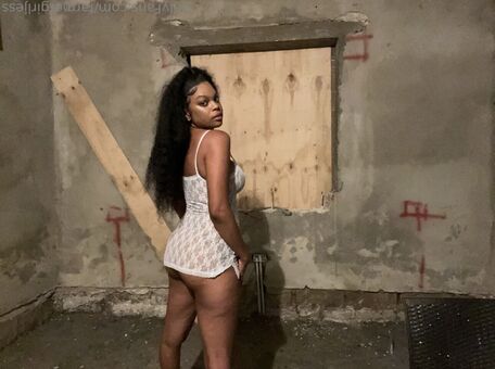 Farmer Girl Jess Alastonkuvavuotoja OnlyFansista 20