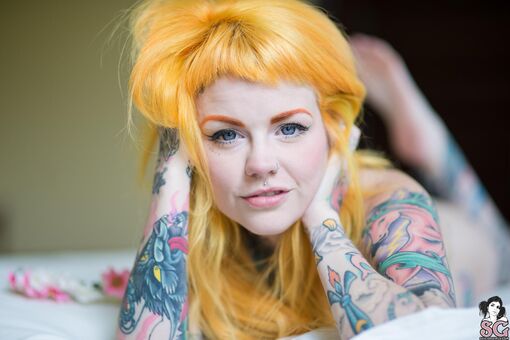 Faun Alastonkuvavuotoja OnlyFansista 15