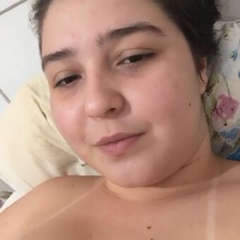 Floravip Alastonkuvavuotoja OnlyFansista 26