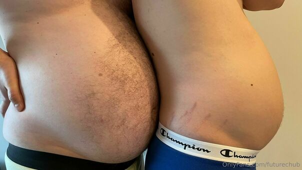 futurechub Alastonkuvavuotoja OnlyFansista 13