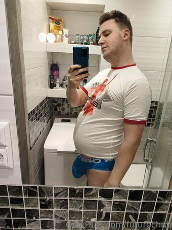 futurechub Alastonkuvavuotoja OnlyFansista 15