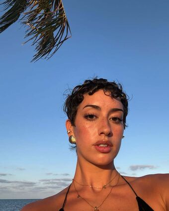 Gianna Evelyn Alastonkuvavuotoja OnlyFansista 34