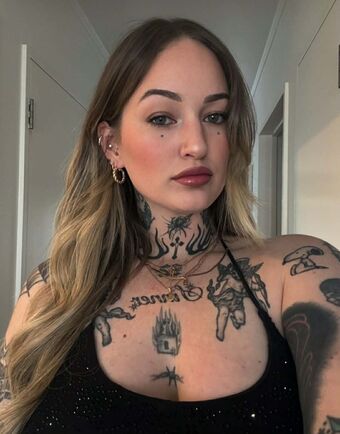 Goth Queen