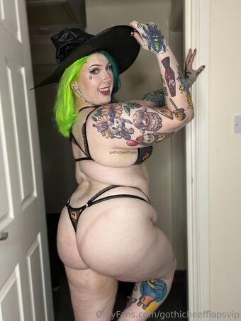 gothicbeefflapsvip Alastonkuvavuotoja OnlyFansista 14