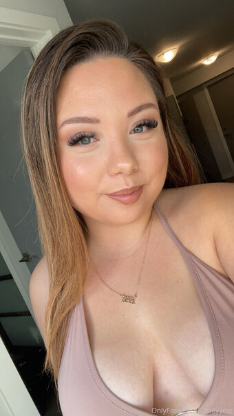 haileyyrae