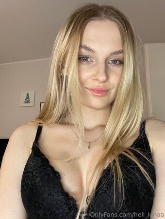 hell_lenaa