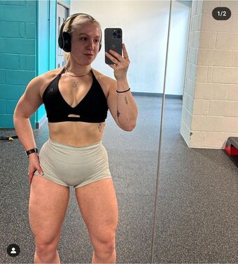 Imogen Rees Alastonkuvavuotoja OnlyFansista 3