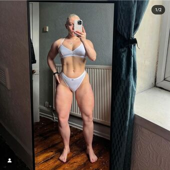 Imogen Rees Alastonkuvavuotoja OnlyFansista 4