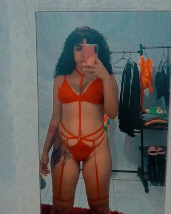 Isa Ferraz Alastonkuvavuotoja OnlyFansista 28