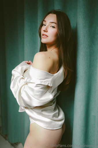 its.ninamars Alastonkuvavuotoja OnlyFansista 7