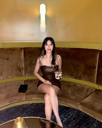 itshellovee Alastonkuvavuotoja OnlyFansista 29