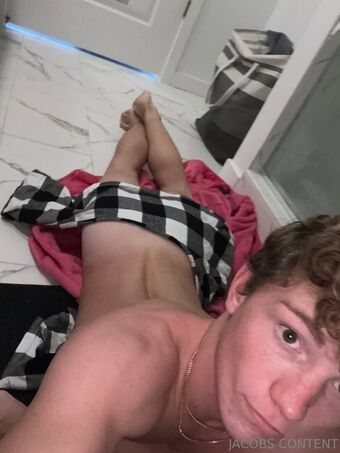itsjacob2 Alastonkuvavuotoja OnlyFansista 33