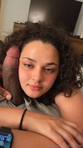 itsunnyszn Alastonkuvavuotoja OnlyFansista 1