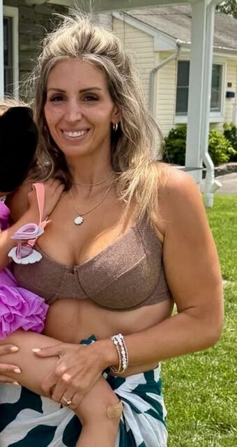 Janie Ippolito Alastonkuvavuotoja OnlyFansista 24