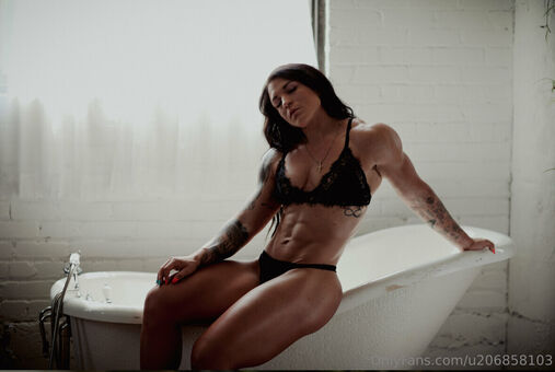 Jen_erhardt_ifbbpro