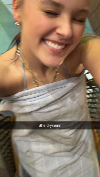 Jojo Siwa Alastonkuvavuotoja OnlyFansista 137