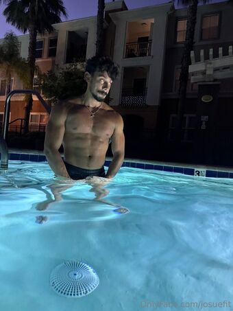 josuefit Alastonkuvavuotoja OnlyFansista 17