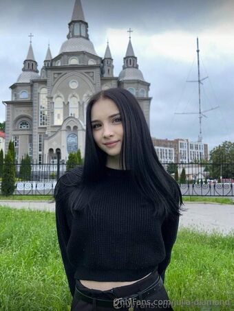 julia-diamond Alastonkuvavuotoja OnlyFansista 79