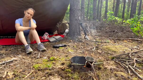 Julia's Adventures Alastonkuvavuotoja OnlyFansista 7